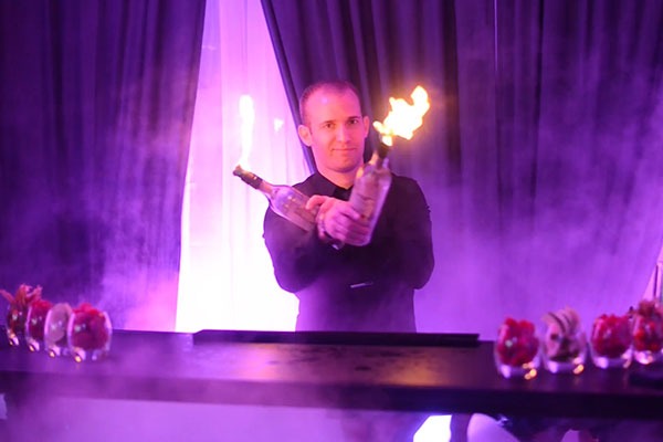 Formule 4h Barman jongleur